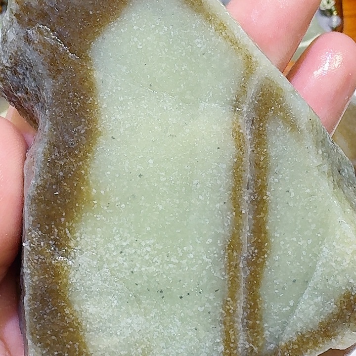 和田玉未镶嵌车挂