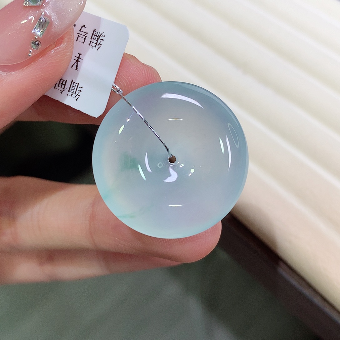 翡翠未镶嵌颈饰推荐！