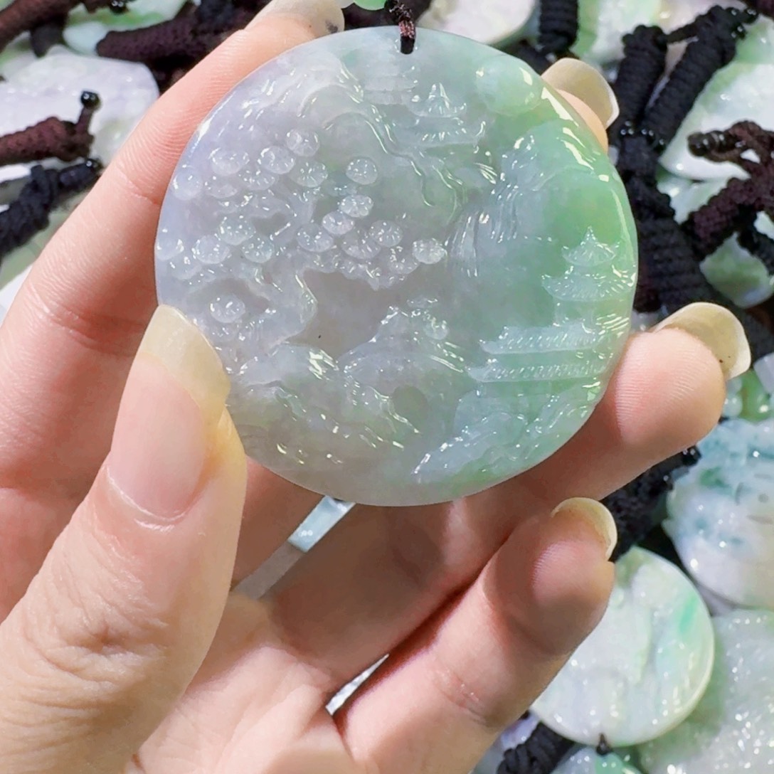 翡翠未镶嵌颈饰低价