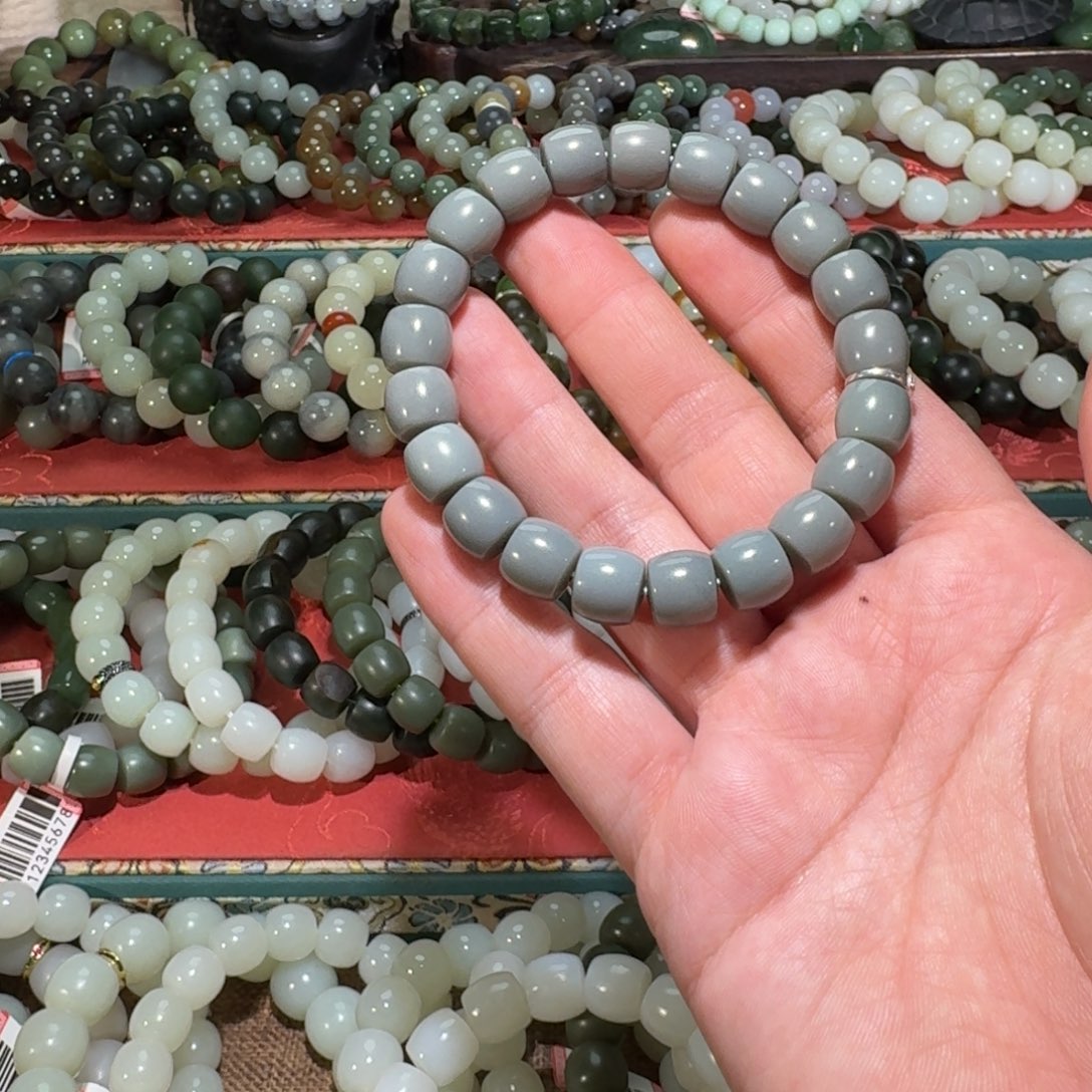 和田玉未镶嵌手链