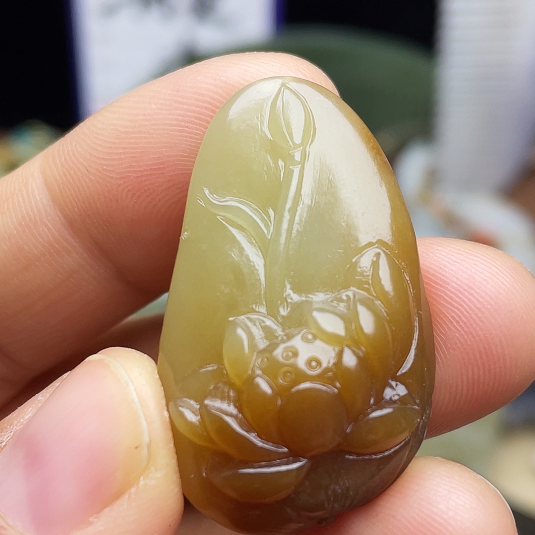 和田玉（糖玉）颈饰未镶嵌