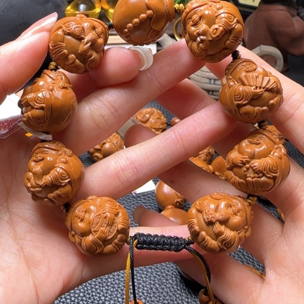 【闪购商品】橄榄核手串可爱财神