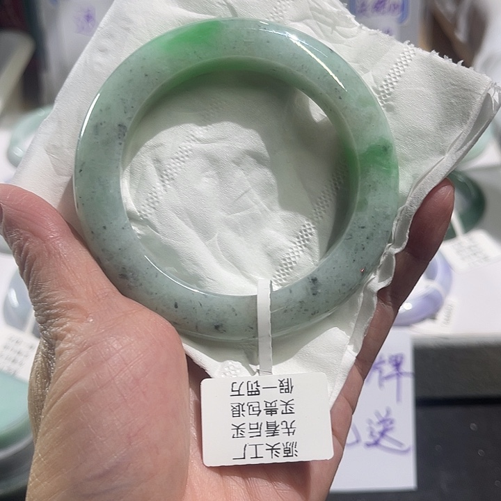 翡翠未镶嵌手镯纯天然缅甸翡翠手镯