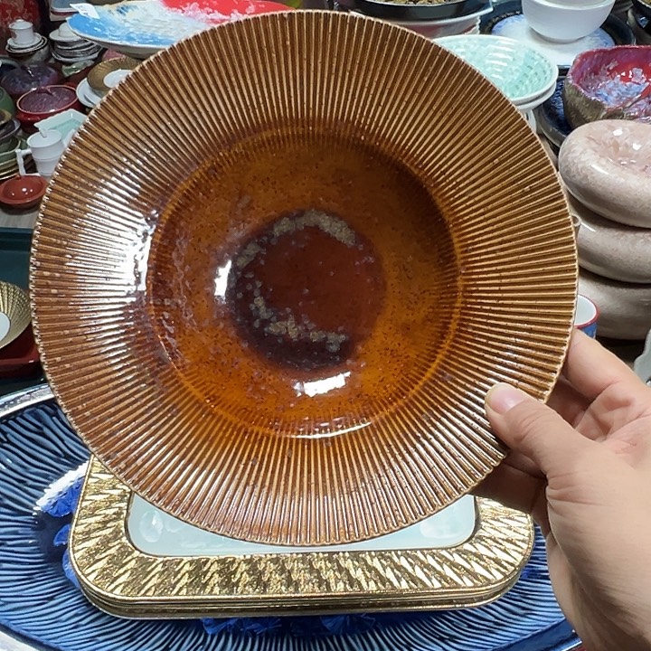 陶本店现有消费满二十包邮的