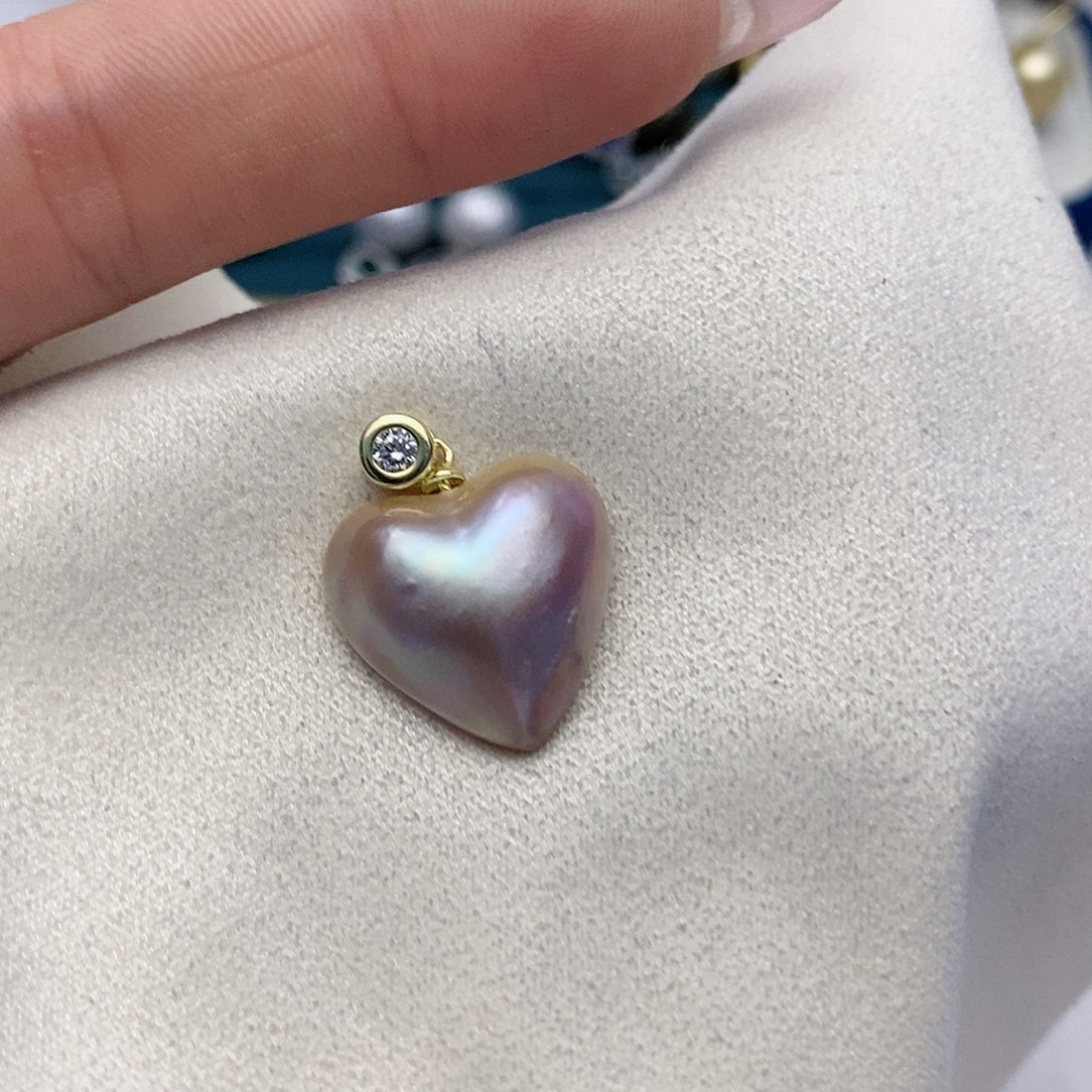 【闪购商品】拼合珍珠（马贝珠）颈饰银S925镶嵌我****E8