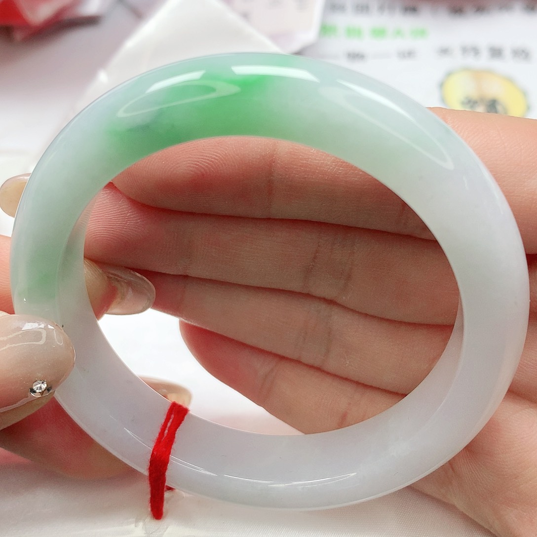 【闪购商品】翡翠手镯未镶嵌缅甸天然A货翡翠