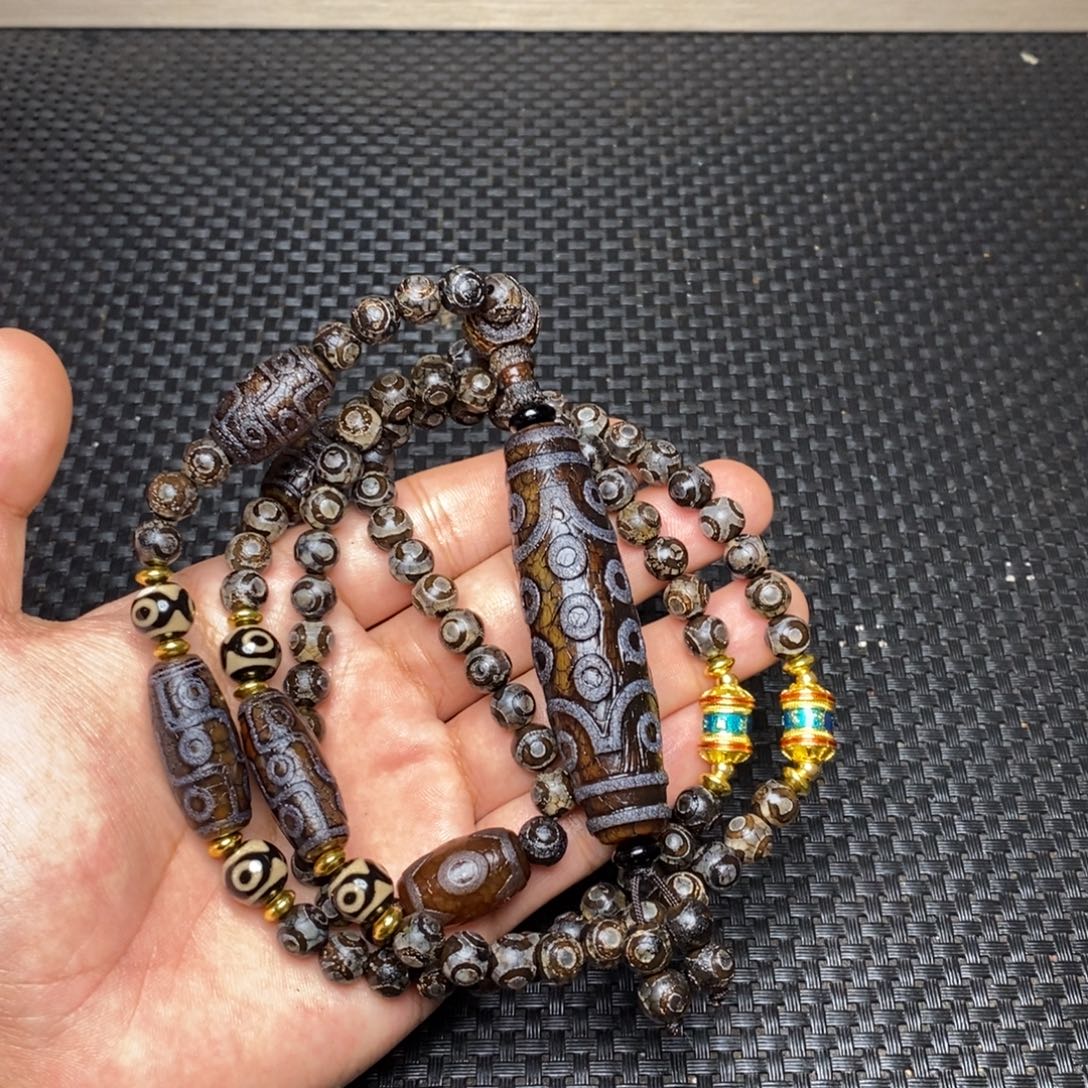 拱***爷未镶嵌手链玛瑙/玉髓