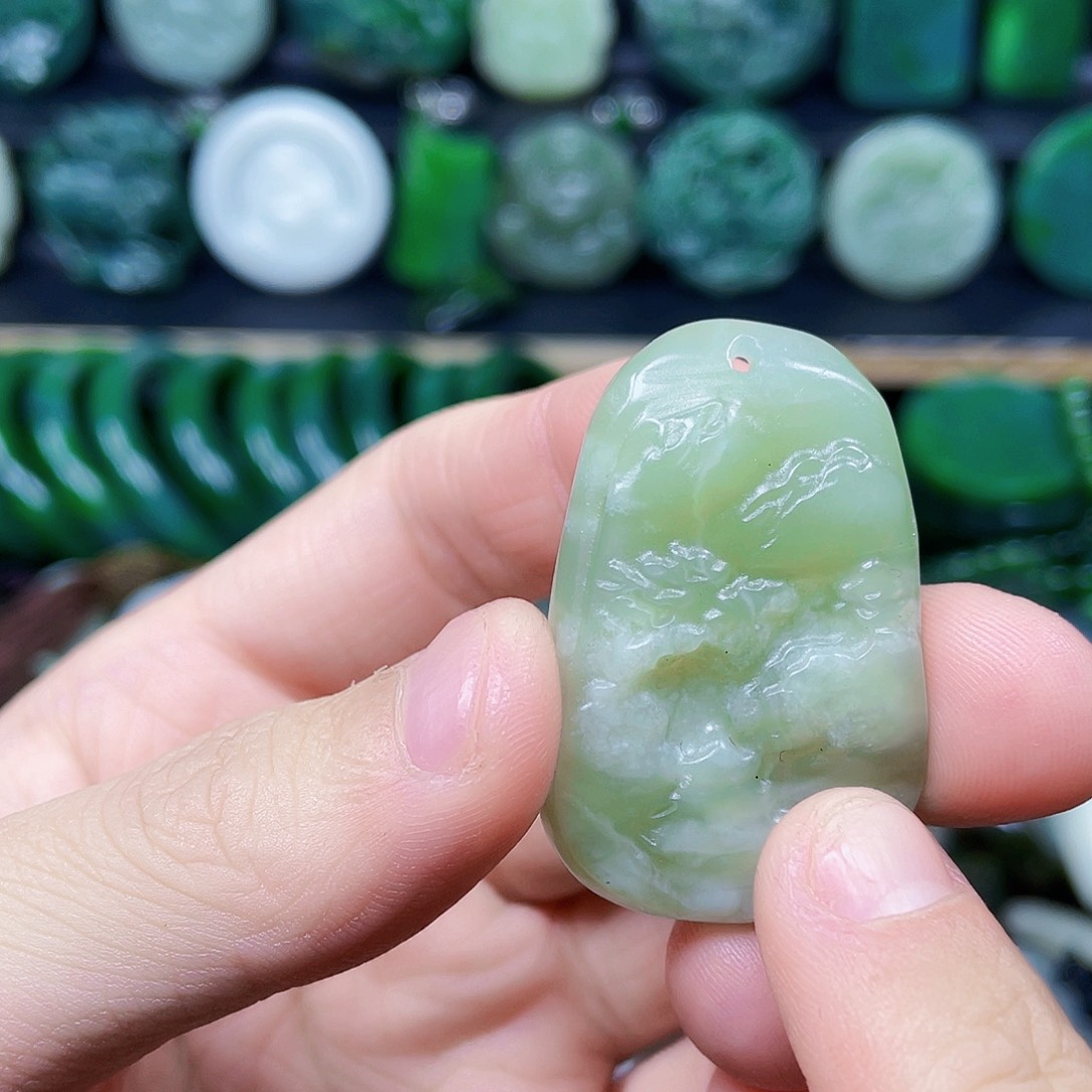 和田玉未镶嵌珠宝半成品