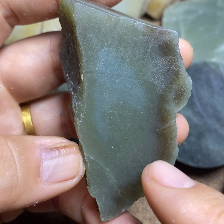 和田玉（糖玉）未镶嵌挂件