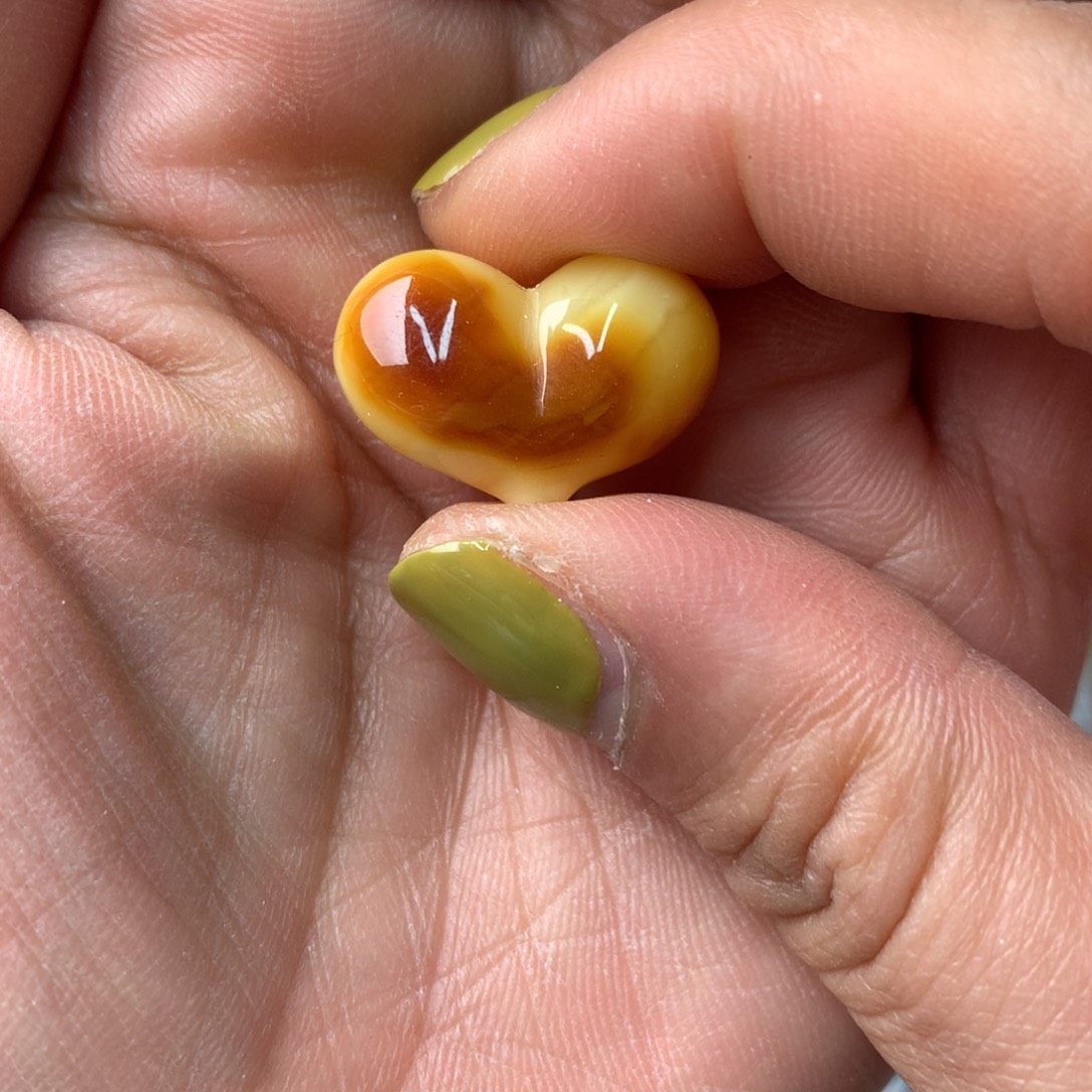 G***#琥珀未镶嵌裸石蜜蜡