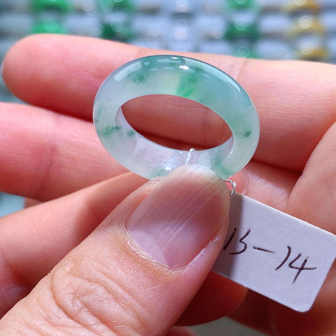 翡翠戒指未镶嵌13-14号