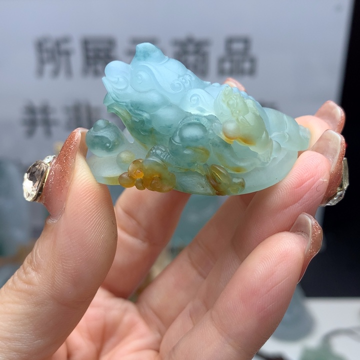 定制翡翠未镶嵌天然翡翠