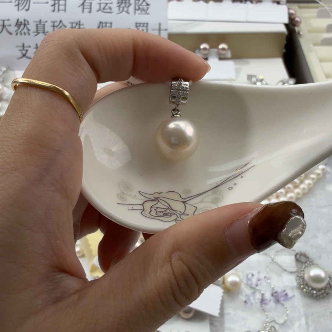 银S925镶嵌淡水珍珠颈饰
