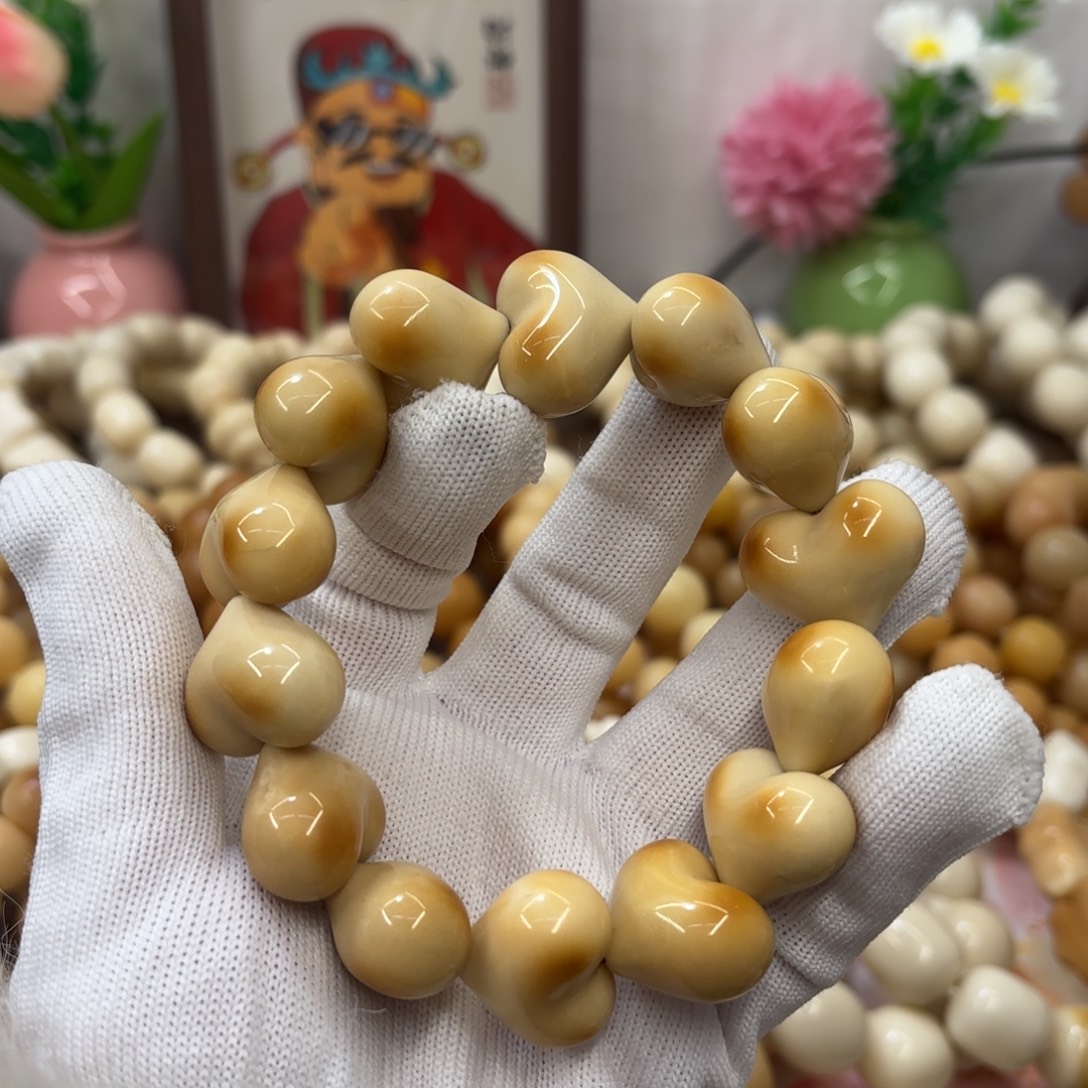 吊坠菩提根/象牙果牙果瑕疵机抛331