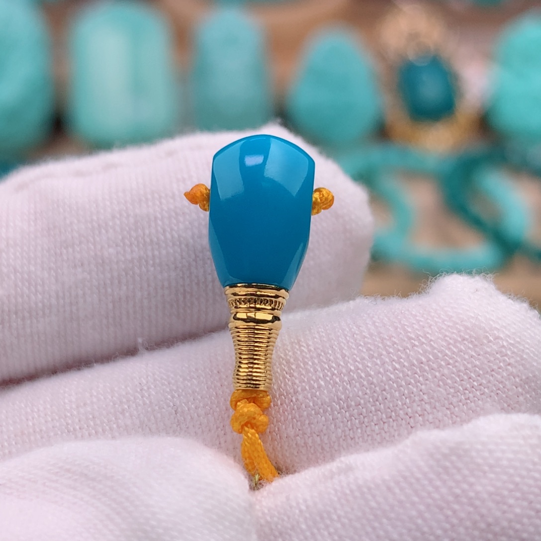 绿松石珠宝奇石未镶嵌7.4mm金塔三通