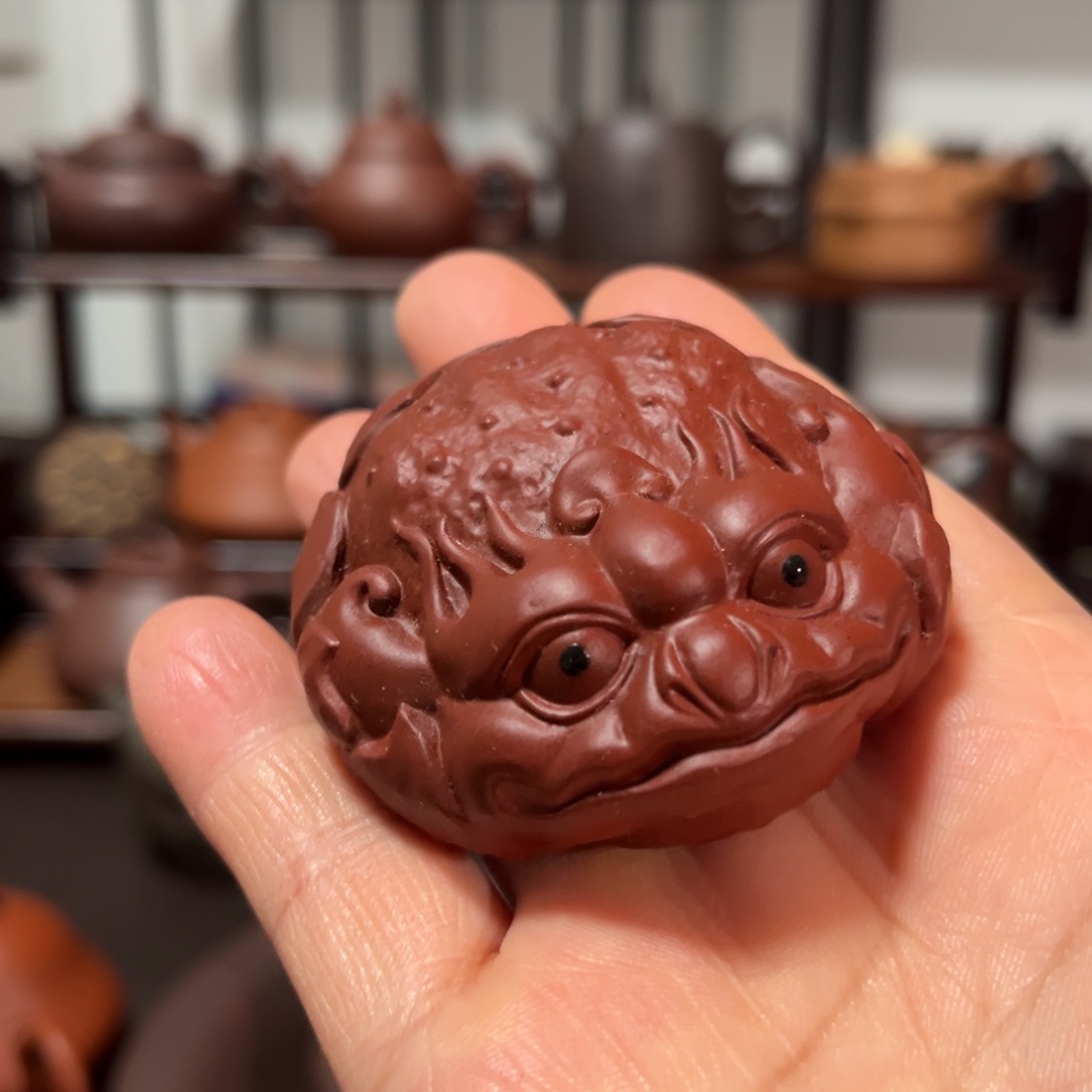 紫砂大红袍荷叶金蟾