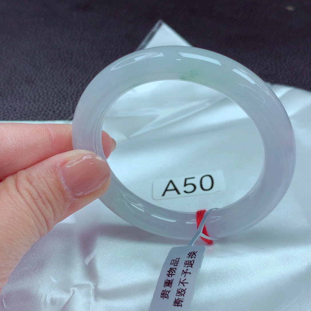 翡翠手镯未镶嵌手镯88