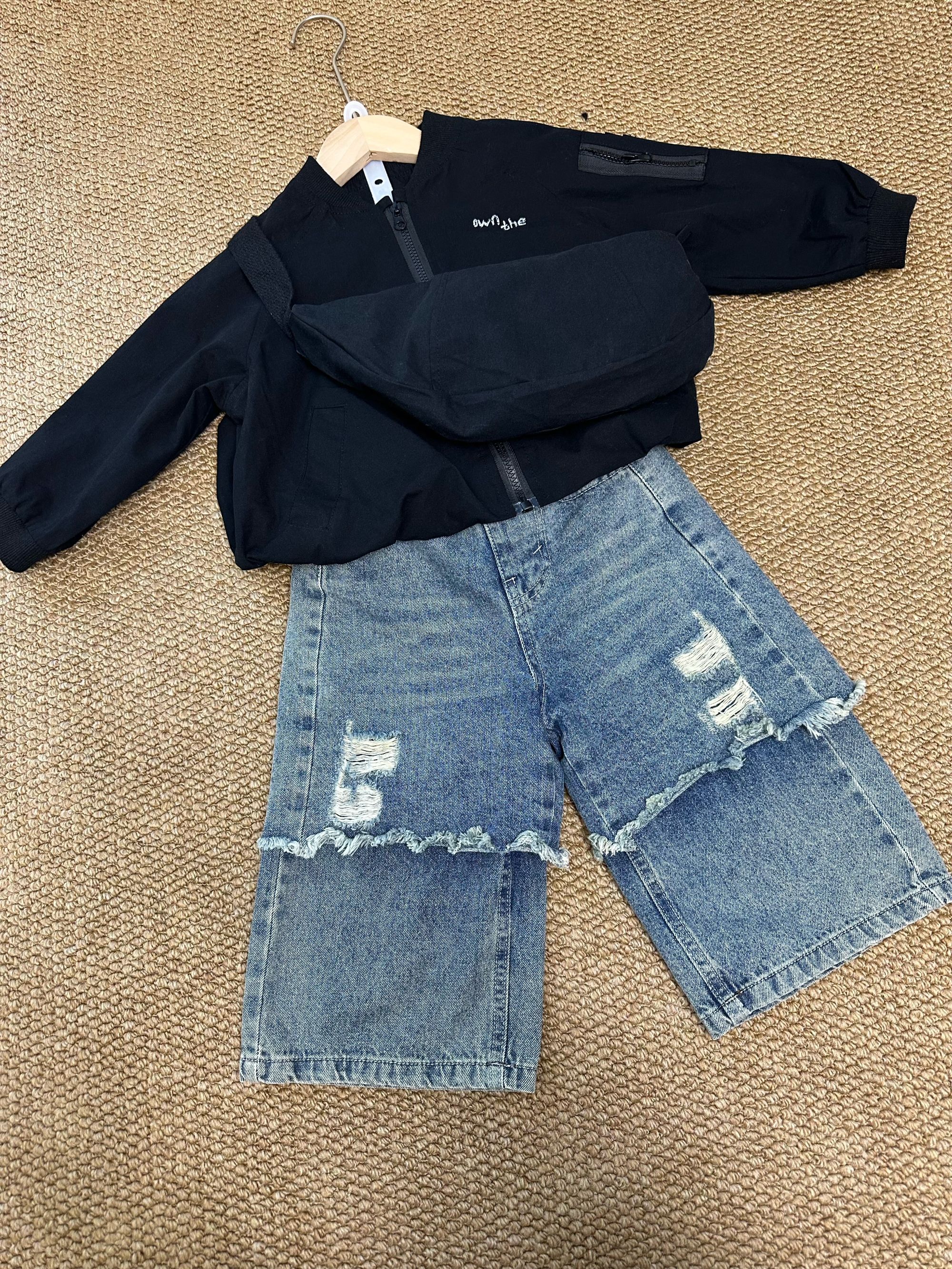 男女童破洞街头风炸街牛仔中裤