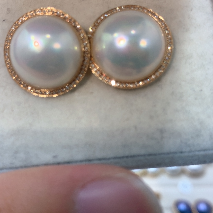 【闪购商品】耳饰拼合珍珠（马贝珠）18K金镶嵌