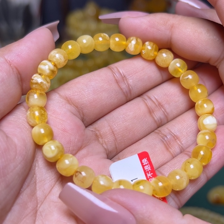 未镶嵌琥珀珠宝奇石