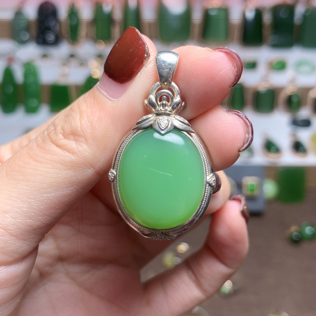 和田玉（碧玉）吊坠未镶嵌