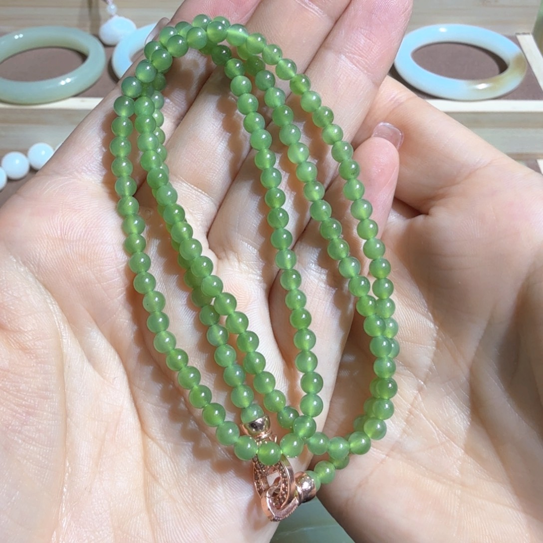 颈饰未镶嵌和田玉