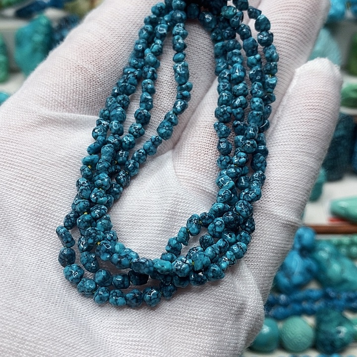 绿松石未镶嵌天然原矿 地大质检