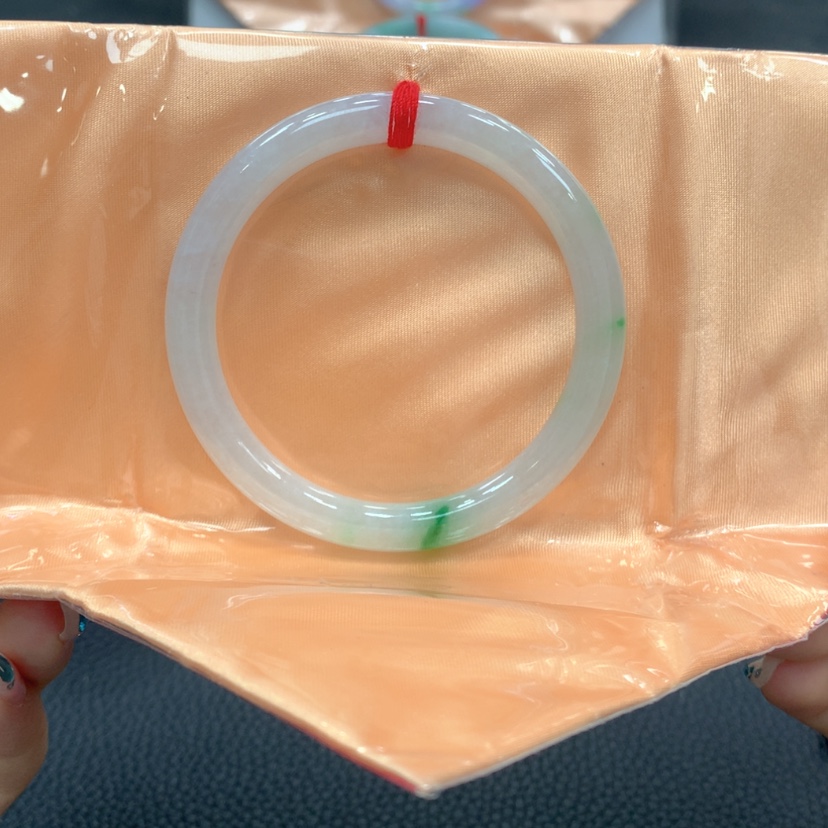 【闪购商品】翡翠手镯未镶嵌翡翠