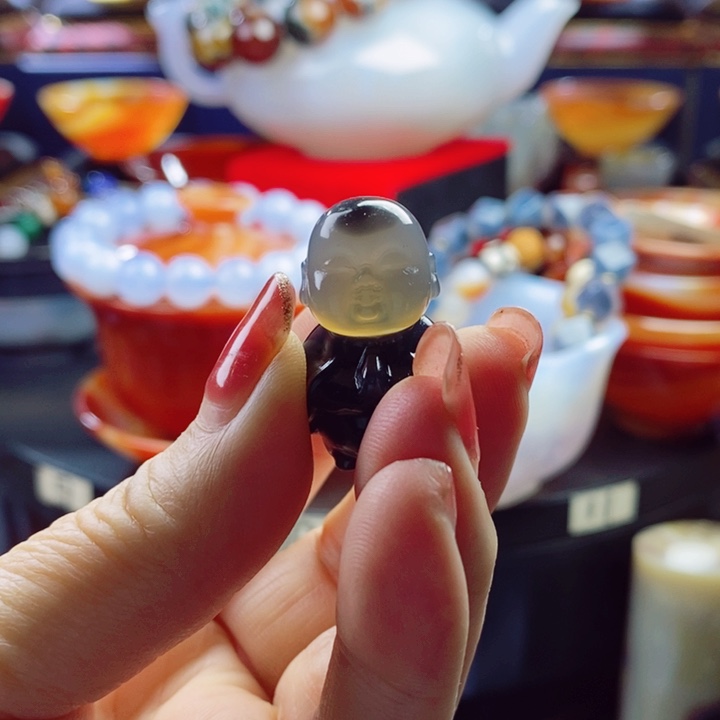 玛瑙/玉髓吊坠未镶嵌铁*
