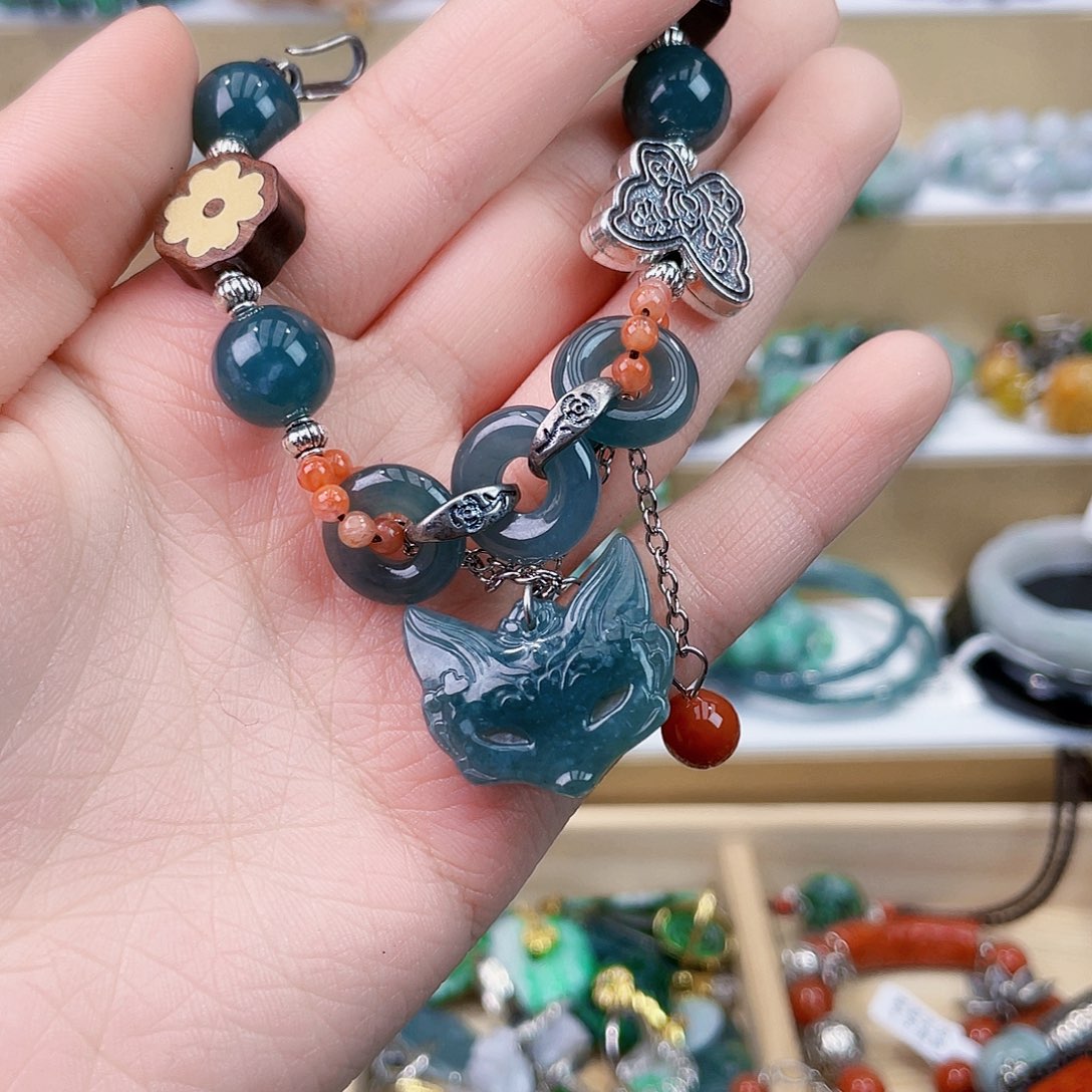 均***均翡翠未镶嵌手链手链