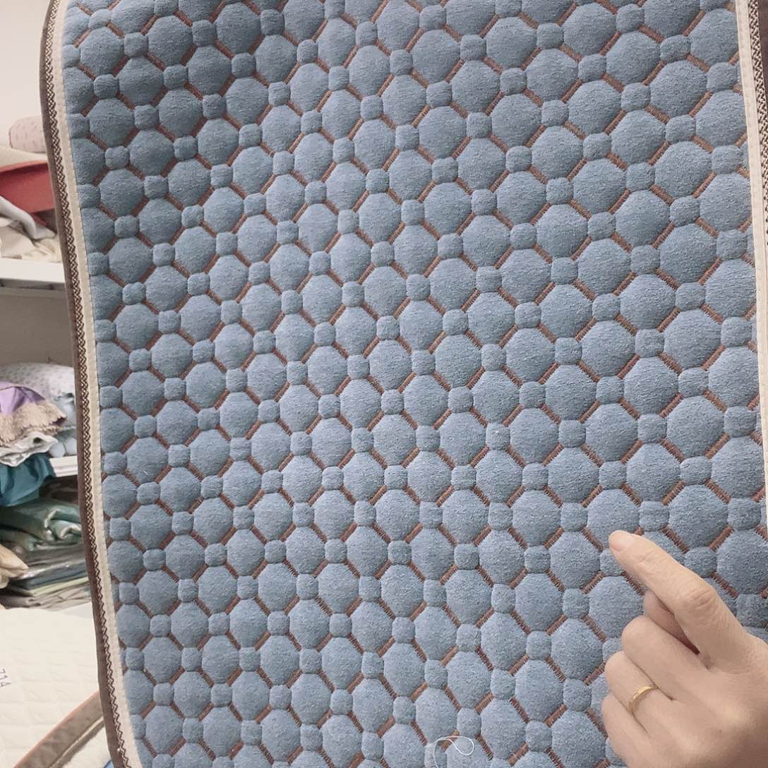 雪尼尔聚酯纤维快乐大本营在这里也