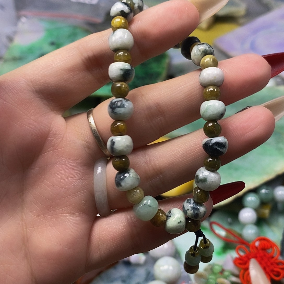 颈饰未镶嵌翡翠天然翡翠