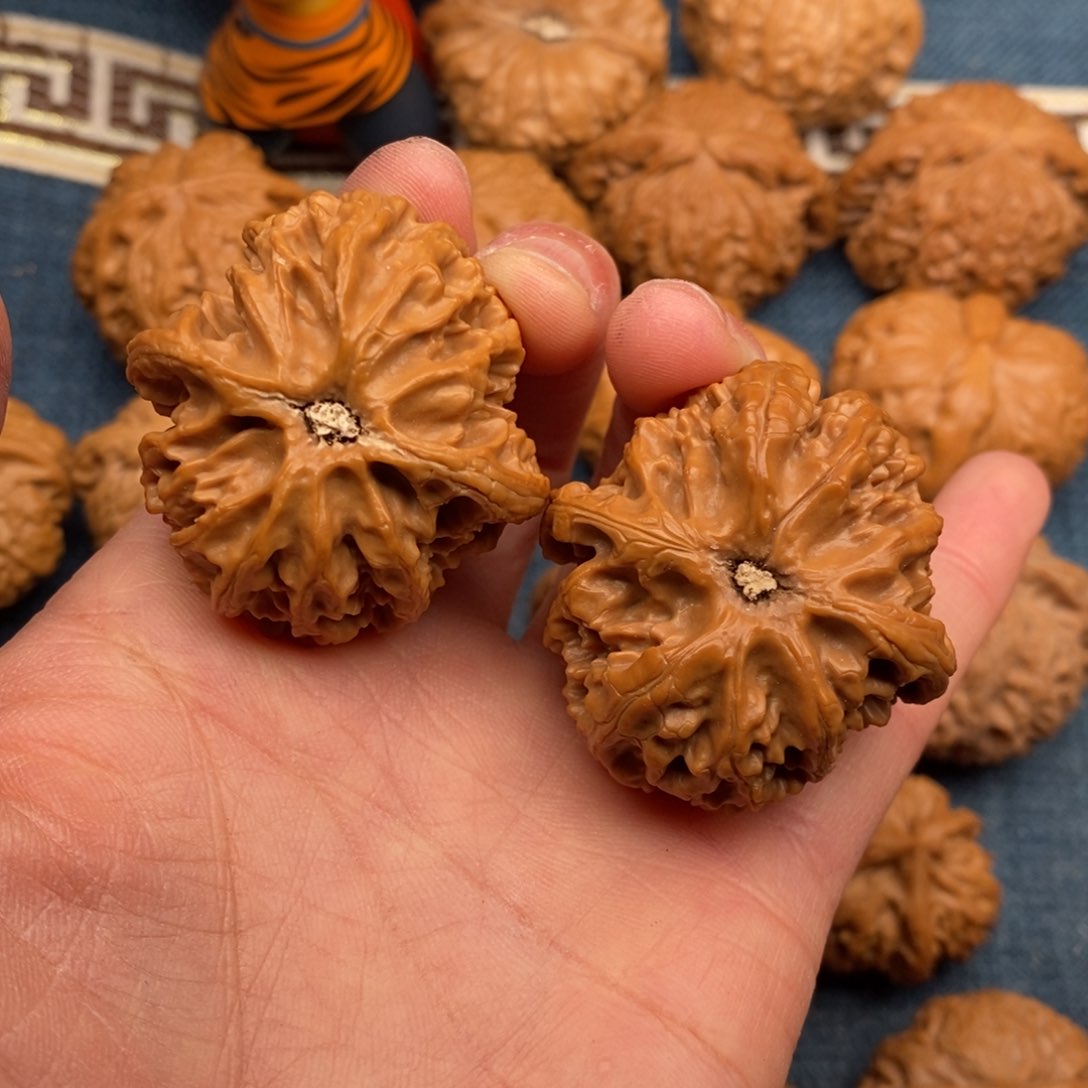 文玩核桃把件40球苹果