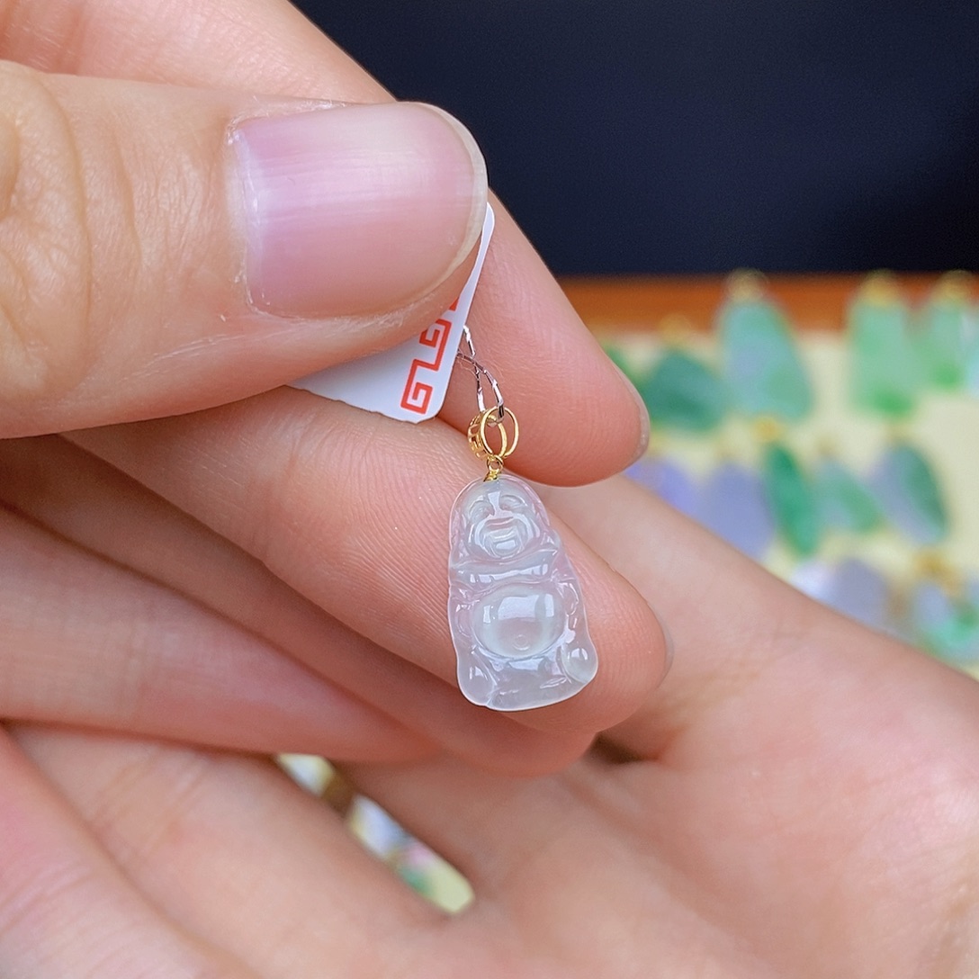 翡翠颈饰18K金镶嵌翡翠