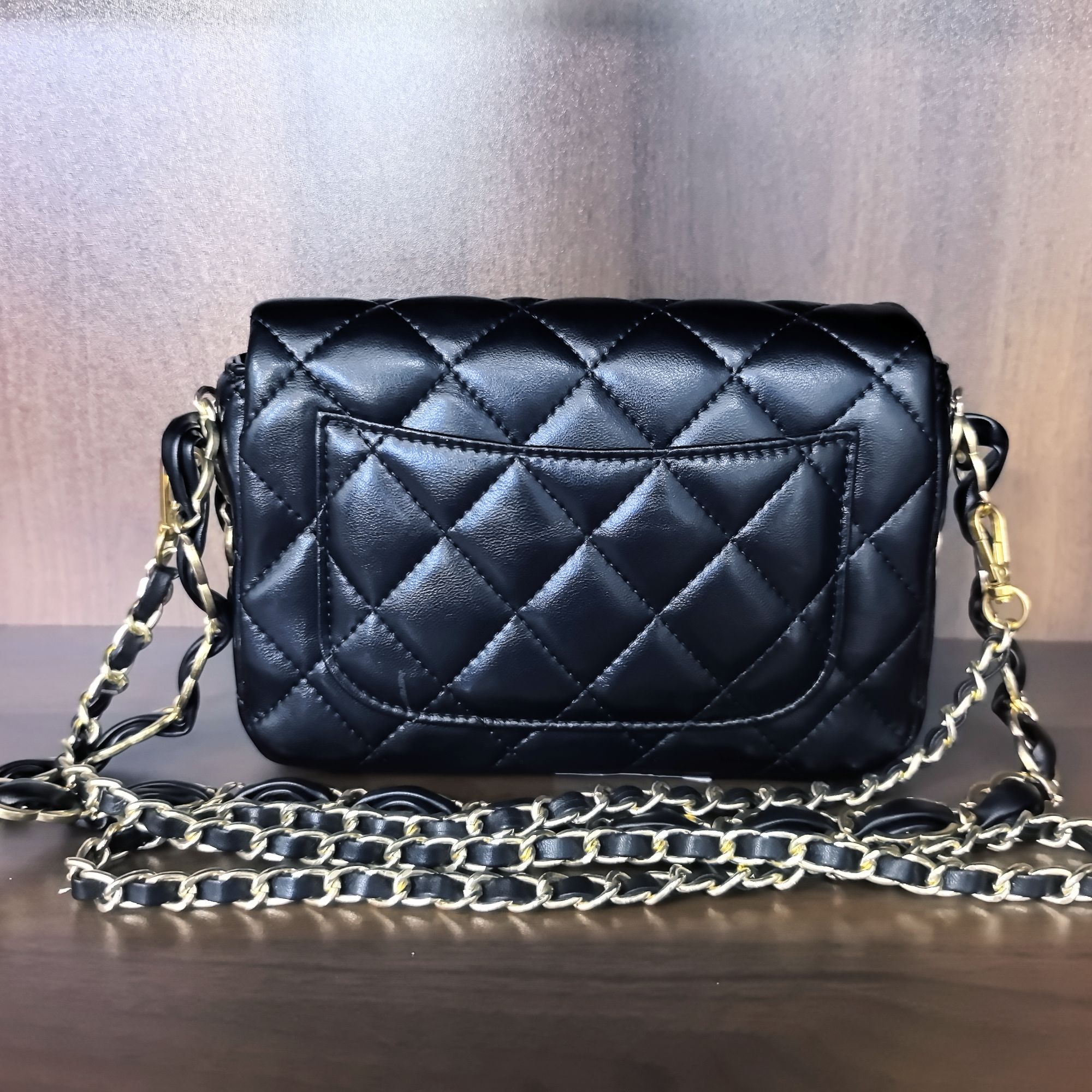 薇薇手工真皮包ch1012-20-黑色-长20x高15-双链邮差包香A18