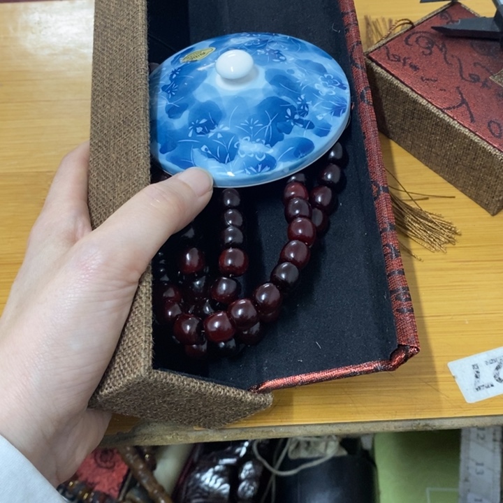 摆件中古工艺品一件