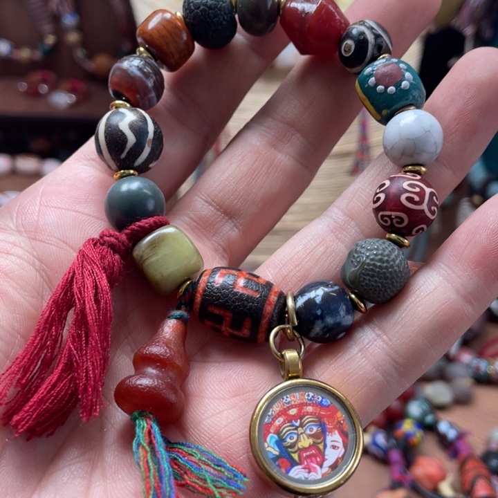 玛瑙/玉髓颈饰未镶嵌