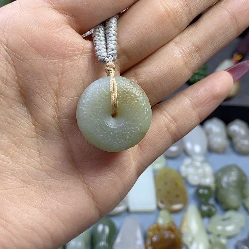 【闪购商品】和田玉颈饰未镶嵌