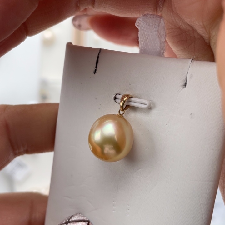 海水珍珠颈饰18K金镶嵌