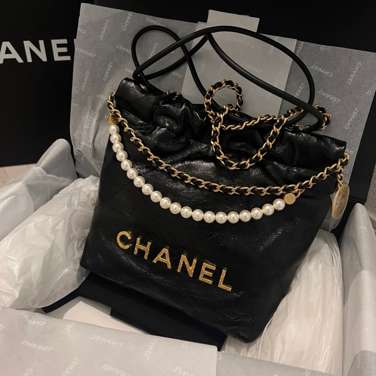 99新 Chanel/香奈儿 黑金珍珠链22bag mini单肩包