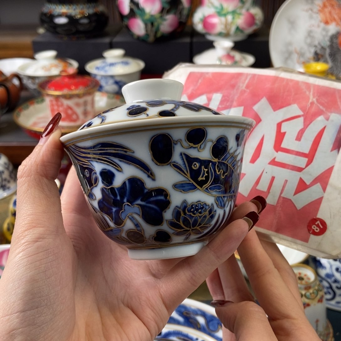 陶瓷艺术家的作品是一