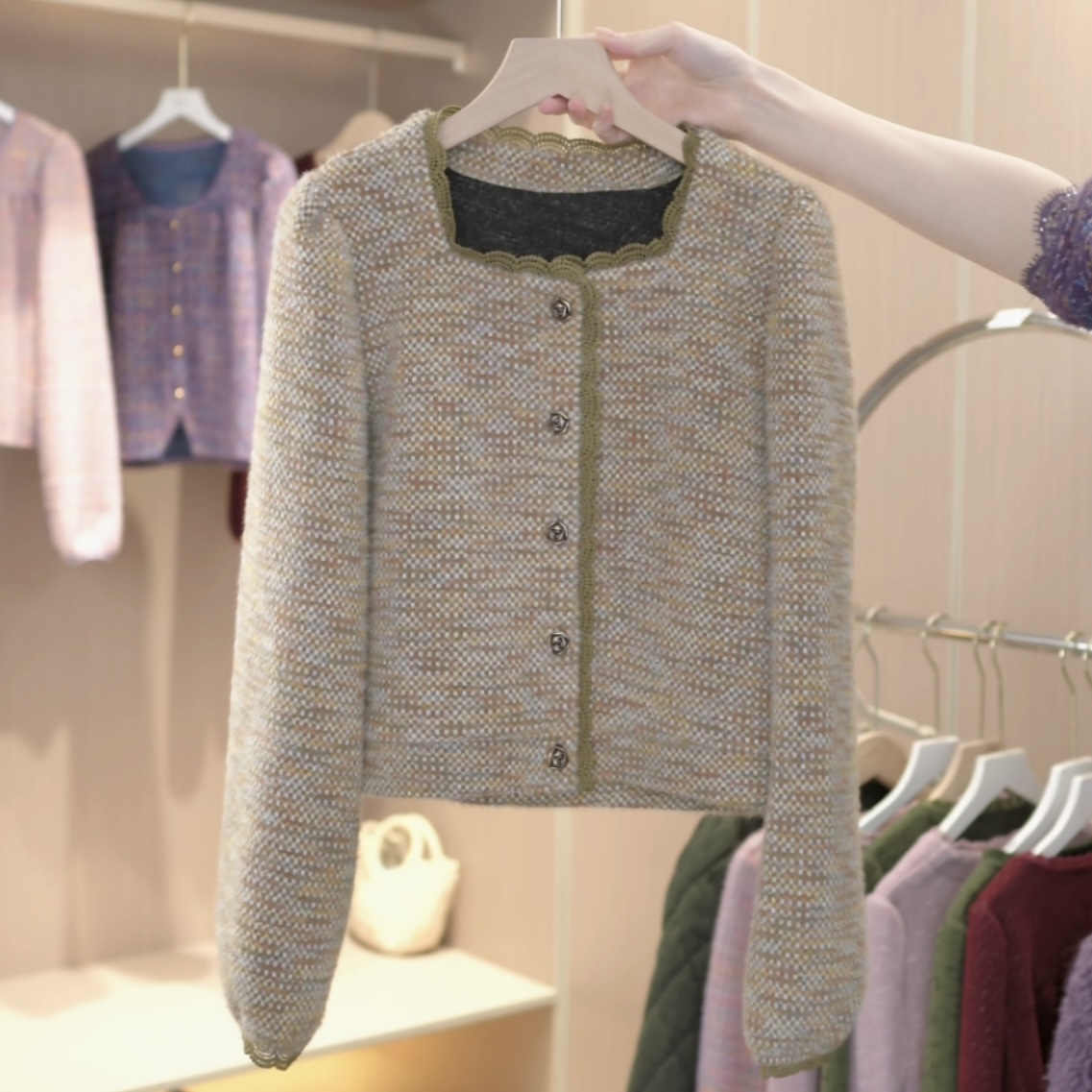 【大脸哈】2025秋冬法式新款时尚蕾丝拼方领长袖衬衫女百搭衬衣