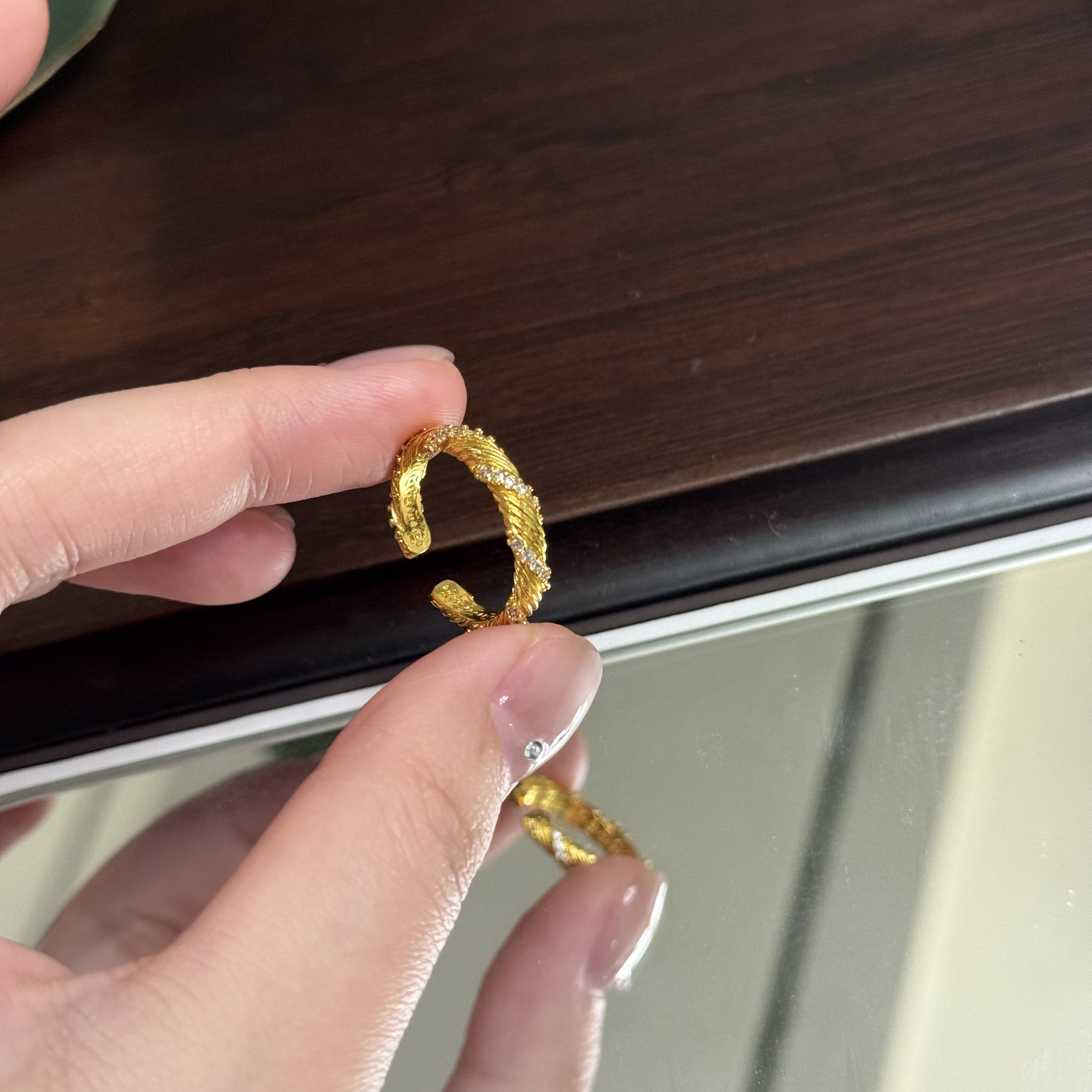 铜合金戒指 2223 超高版 不易褪色设计师款螺纹设计戒指