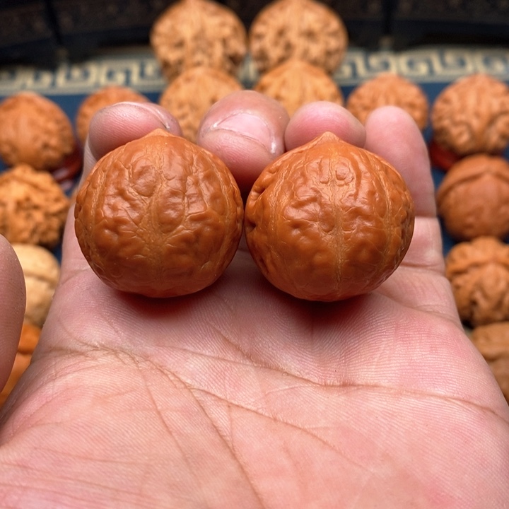 文玩核桃把件水晶蛤蟆