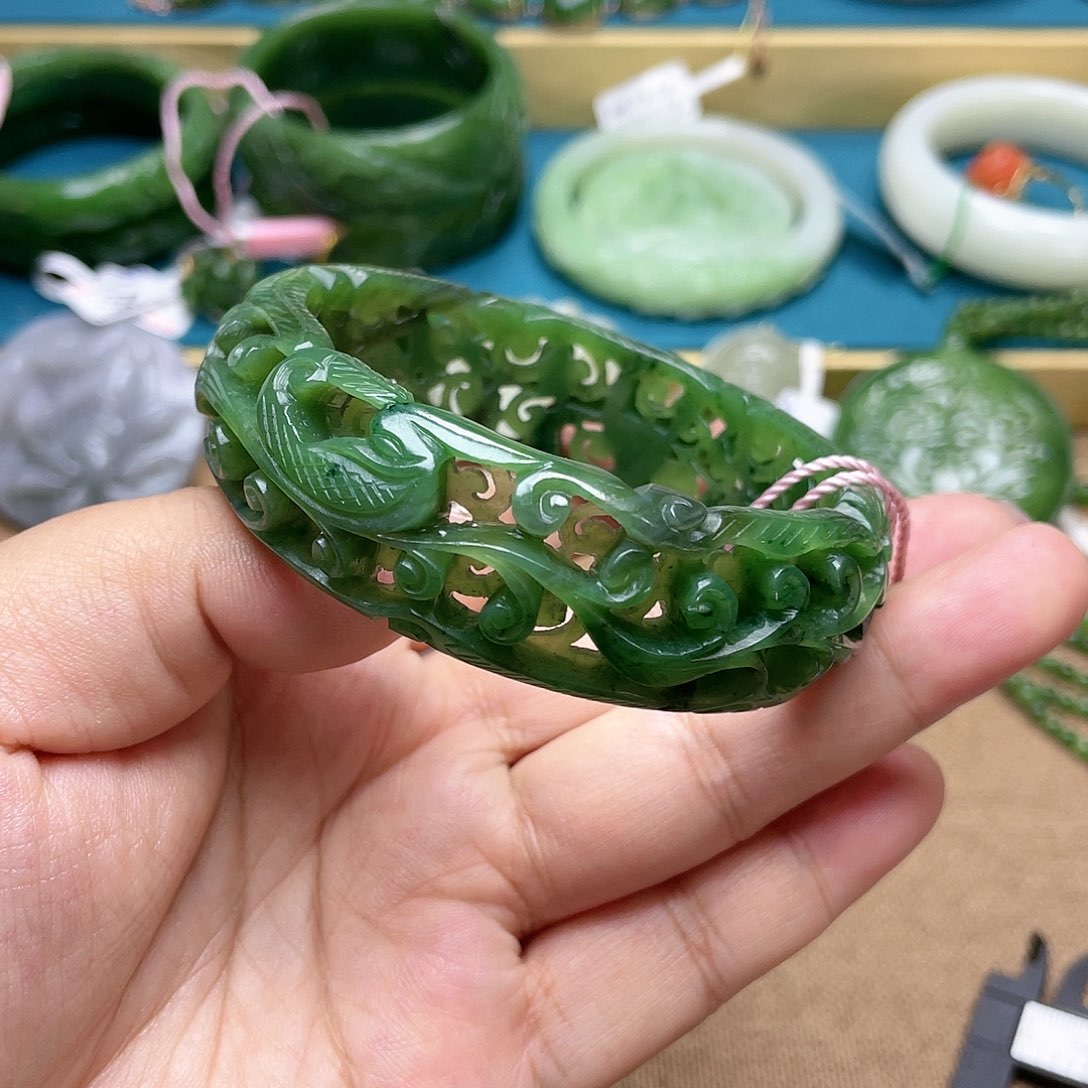 【闪购商品】和田玉手镯5859圈口54未镶嵌