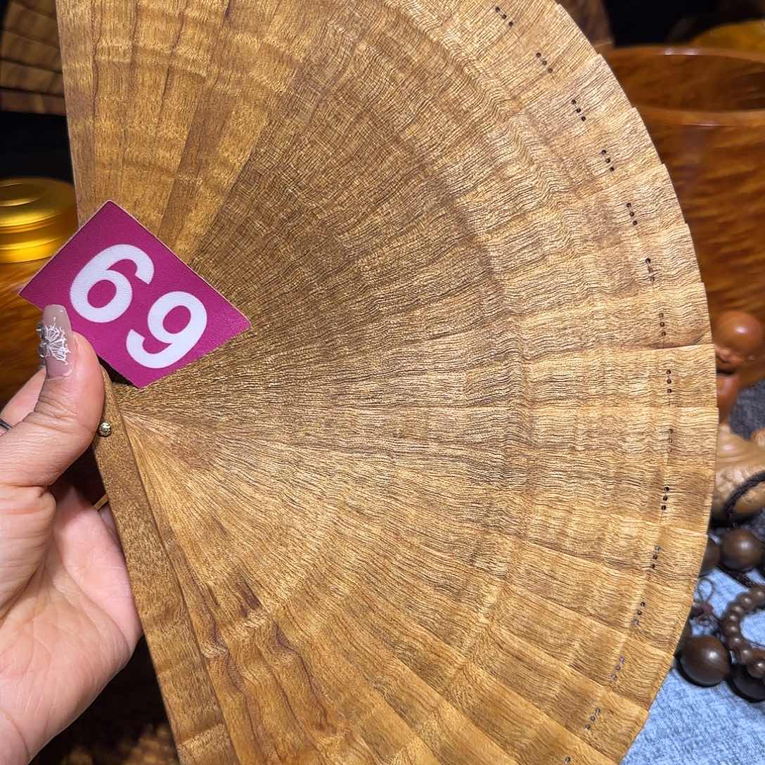 金丝楠安***q金丝楠手把件