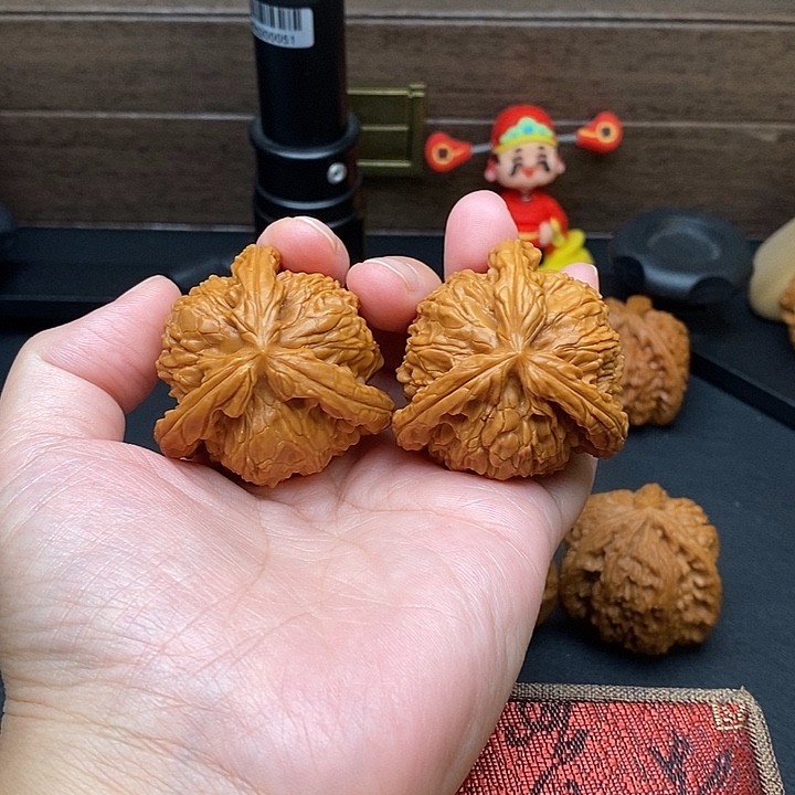 加***弟把件文玩核桃白奔