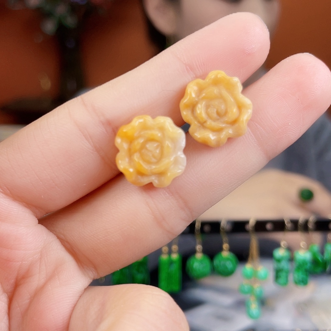 翡翠未镶嵌耳饰饰品