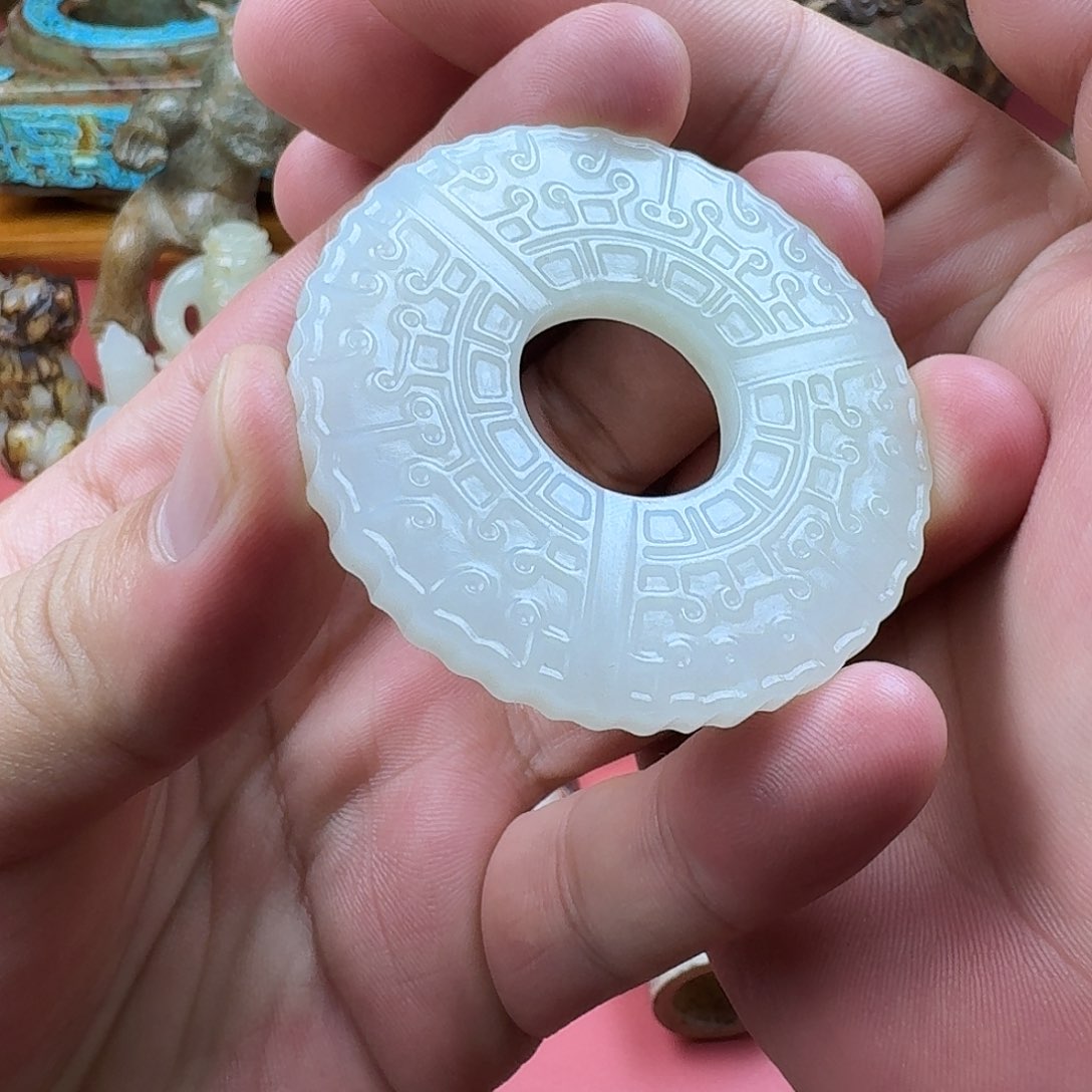 和田玉（糖玉）挂件未镶嵌