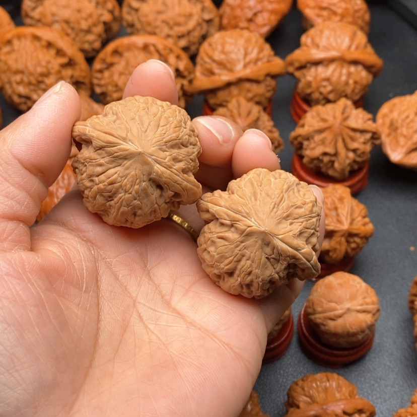 【闪购商品】文玩核桃把件39铁锤